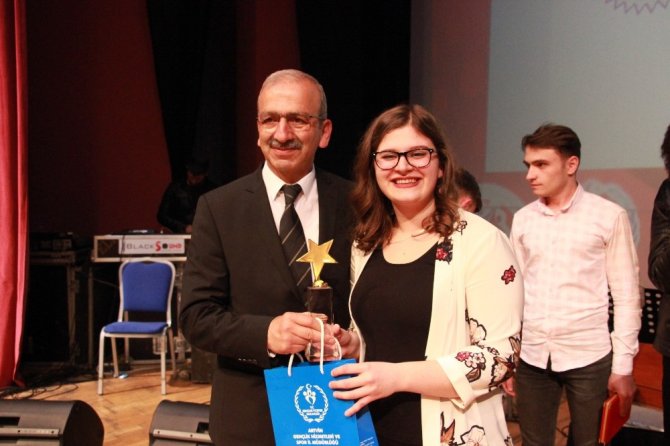 “Haydi Artvin Sahne Senin” Ses Yarışması Düzenlendi