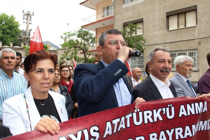 Chp’lilerin Yürüyüşünde Güzergah Krizi