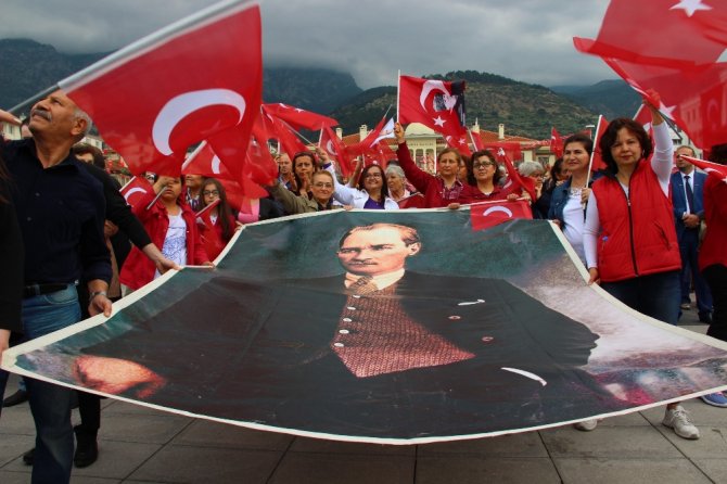 Chp’lilerin Yürüyüşünde Güzergah Krizi