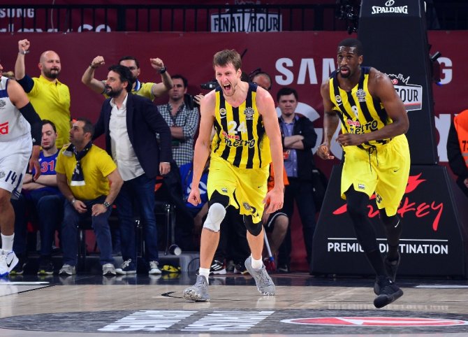 İlk Periyot Fenerbahçe’nin