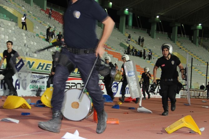 Şanlıurfaspor Düştü, Şehir Karıştı