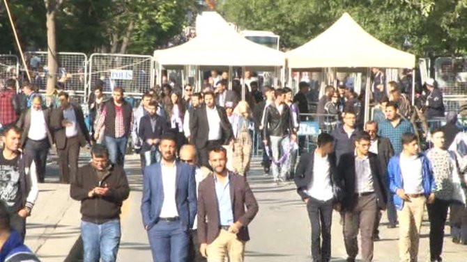 Ak Partililer Ankara Arena’ya Akın Etti