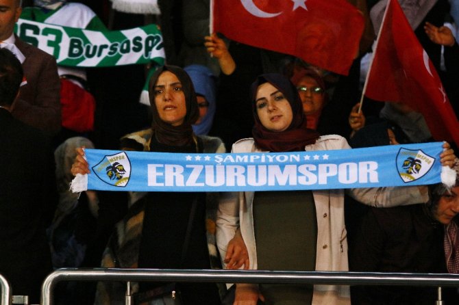 Ak Parti 3. Olağanüstü Büyük Kongresi’nde Büyük Coşku