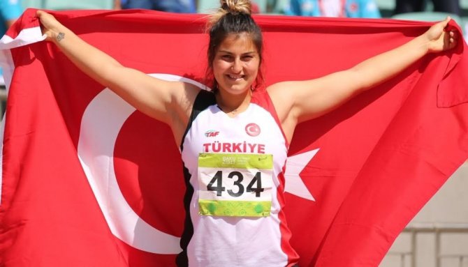 Bakü’de Atletizmden 21 Madalya