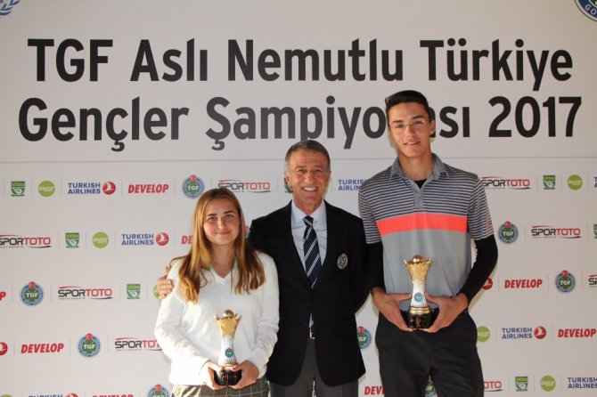 Samsun’da Kerem Ve Serra Şampiyon Oldu