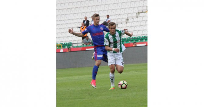 Konyaspor Rahat Kazandı
