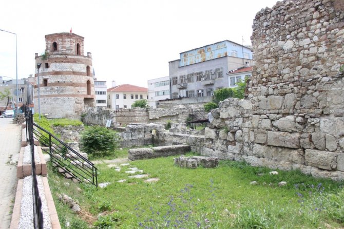 Makedonya Saat Kulesi Restore Edilecek