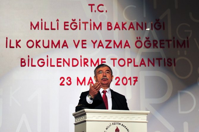Birinci Sınıflarda ’Dik Temel Harf’ Dönemi