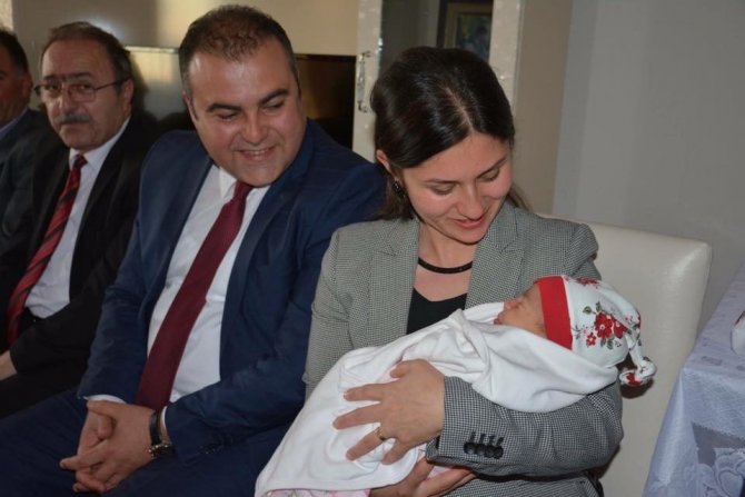 Tendürek Şehidi Baba Oldu.