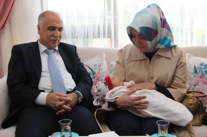 Tendürek Şehidi Baba Oldu.