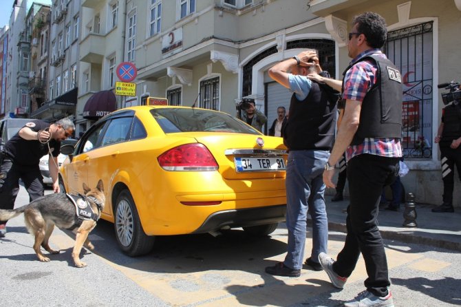 İstanbul Polisinden 25 İlçede Ticari Taksilere Dev Uygulama