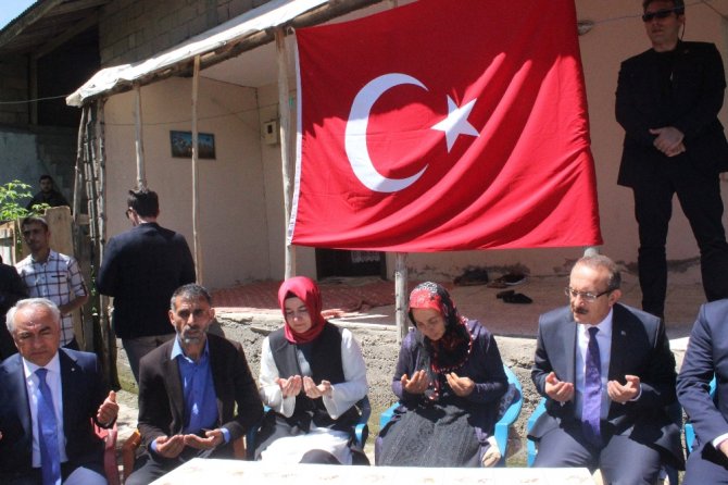 "Emanetlerine Sahip Çıkmak Boynumuzun Borcu"