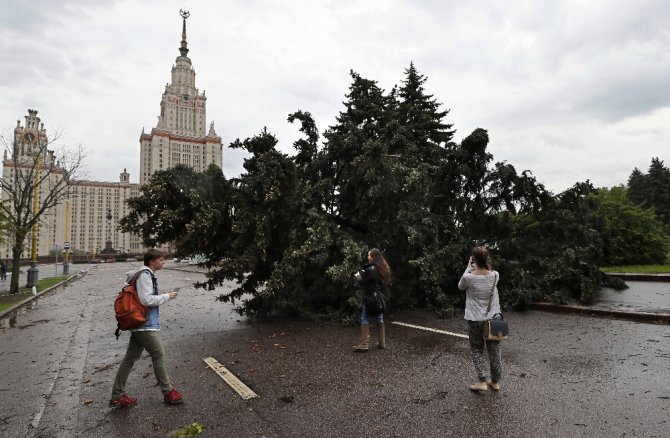 Rusya’da Fırtına: 13 Ölü