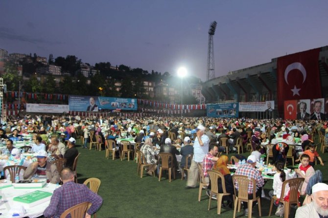 Gaziosmanpaşa’dan Trabzon’a Kardeşlik İftarı
