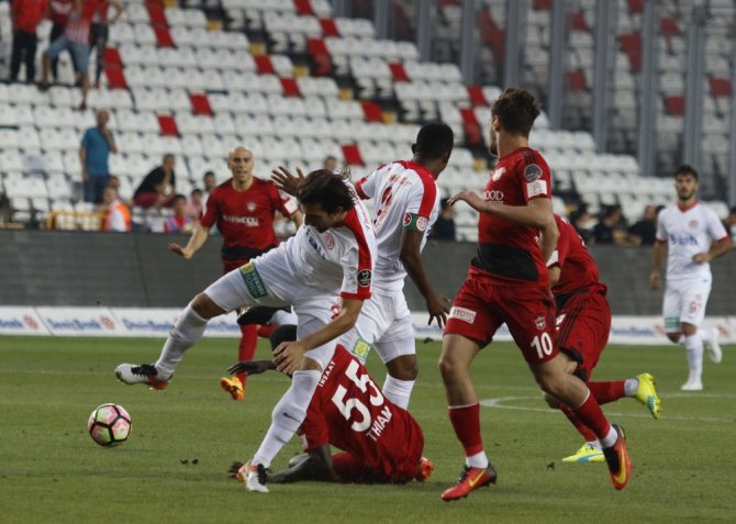 İşte Antalyaspor’un 2016-2017 Sezon Karnesi