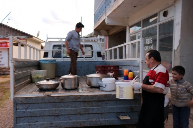 Bu Köyden İftar Saatinde Aç Geçme Şansınız Yok