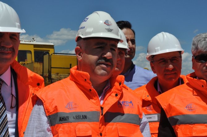 Bakü-tiflis-kars Hattının Türkiye Ayağı...