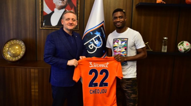 Chedjou Başakşehir’e İmzayı Attı
