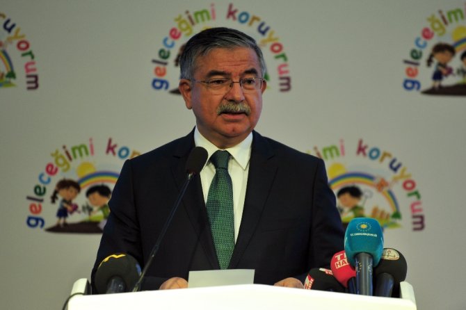 "Gelişmiş Ülkelerin Yaptığı Tahribatın Bedelini Yoksul Ülkeler Ödüyor"