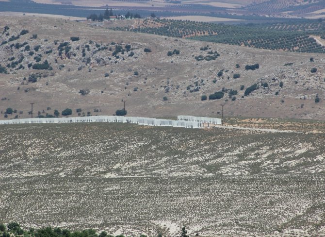 Suriye Sınırında Duvar Yapımı Hızla Sürüyor