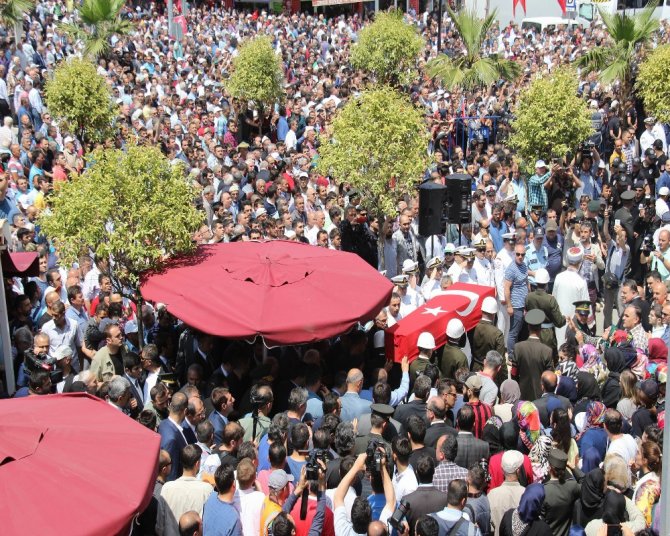 Şehit Annesi: Yavrum Sen Benim Her Şeyimdin