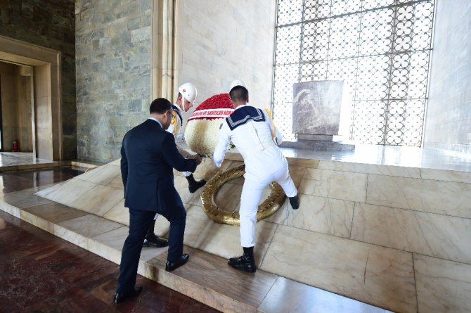 Hakimler Ve Savcılar Kurulu Üyeleri Anıtkabir’i Ziyaret Etti