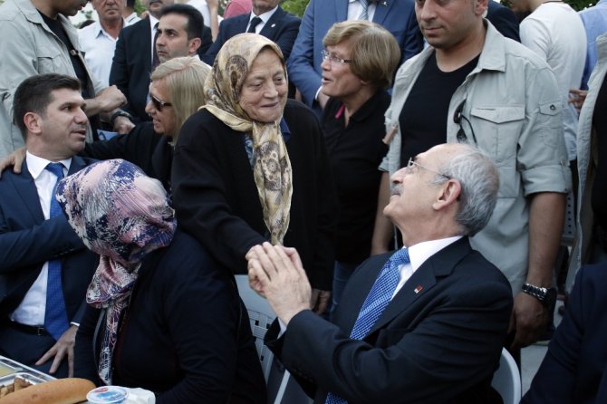 Kılıçdaroğlu Burdur’da İftara Katıldı