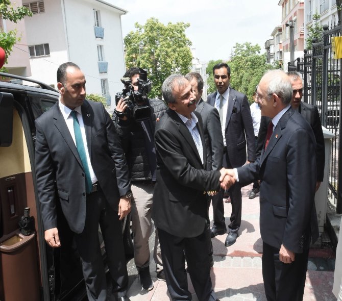 Kılıçdaroğlu Hdp’yi Ziyaret Etti