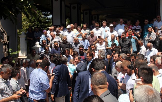 Ahmet Davutoğlu: Herkes Ata Dostu