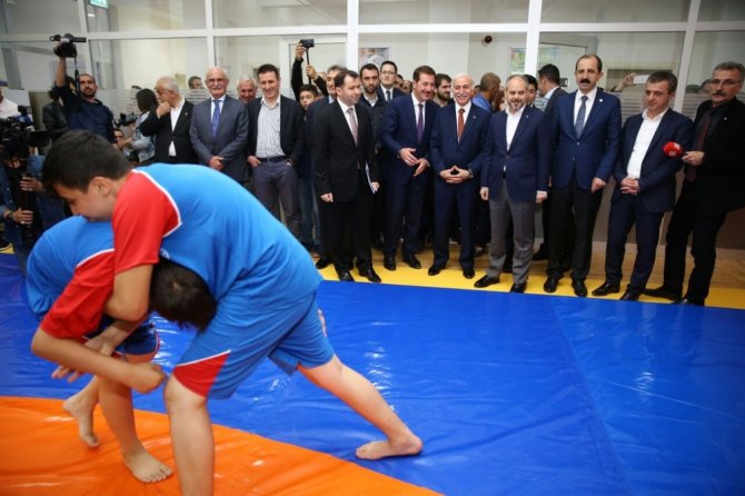 Türkiye’nin En Büyük Gençlik Merkezinin Tanıtımı Yapıldı