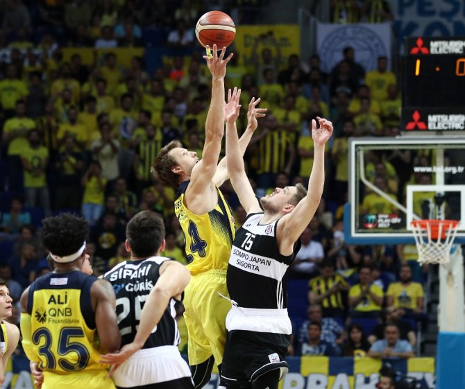 Serinin İkinci Maçı Da Fenerbahçe’nin