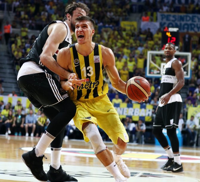 Serinin İkinci Maçı Da Fenerbahçe’nin