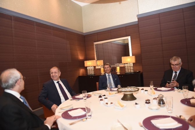 Kılıçdaroğlu İle Ümit Özdağ İftarda Bir Araya Geldi