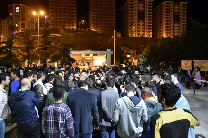 Gümüşhane’de Öğrencilerden ‘Atakan’ Eylemi
