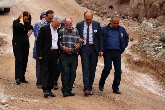 Gümüşhane’de Üzerine Kaya Düşmesi Sonucu Hayatını Kaybeden Üniversite Öğrencisinin Cenazesi Memleketine Uğurlandı
