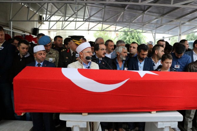 Şehit Uzman Çavuş Sakarya’da Son Yolculuğuna Uğurlandı