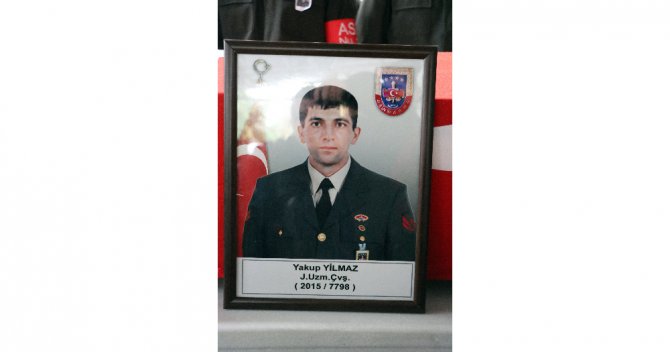 Şehit Uzman Çavuş Sakarya’da Son Yolculuğuna Uğurlandı