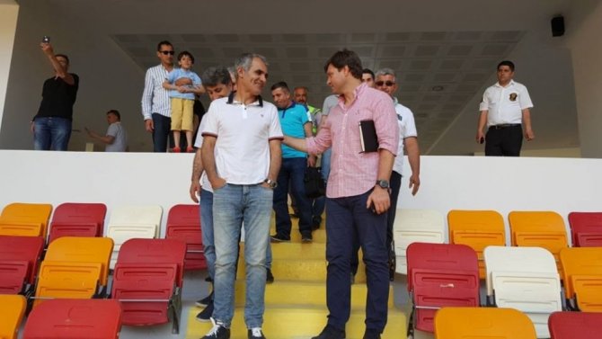 Ertuğrul Sağlam Yeni Stadyumu Gezdi