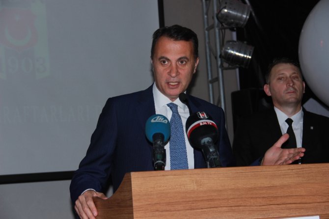 Beşiktaşlı Taraftarlardan İzdiham