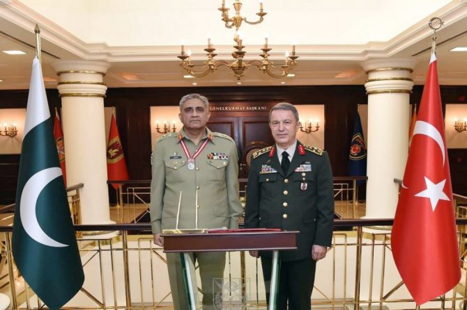 Pakistanlı Mevkidaşından Orgeneral Akar’a Ziyaret