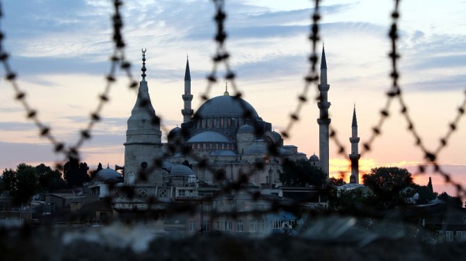İstanbul’da Gün Batımında Mest Eden Görüntüler