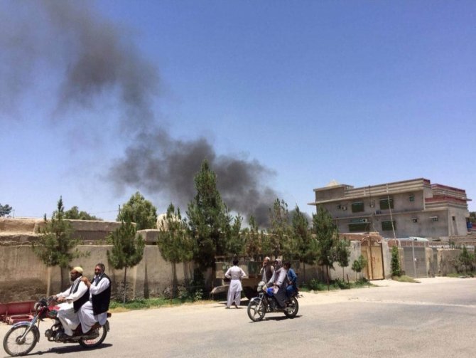 Afganistan’da Bombalı Saldırı: 20 Ölü