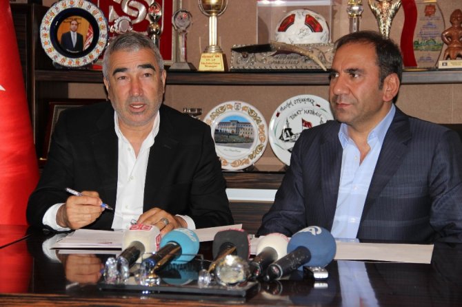 Sivasspor, Samet Aybaba İle Sözleşme Yeniledi
