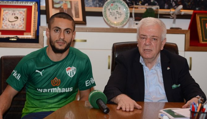 Barış Yardımcı, Bursaspor’a İmzayı Attı