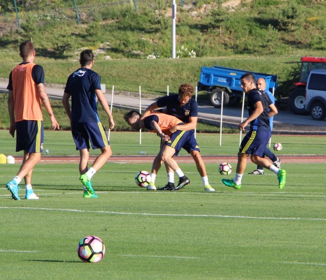 Fenerbahçe’den İlk Antrenman