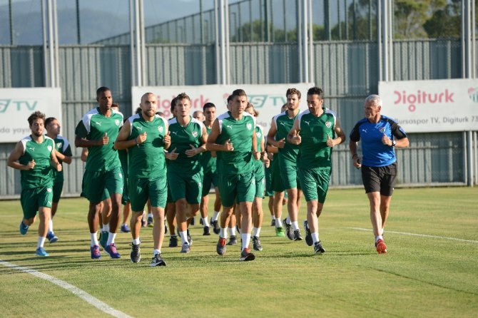 Paul Le Guen İlk Antrenmanına Çıktı