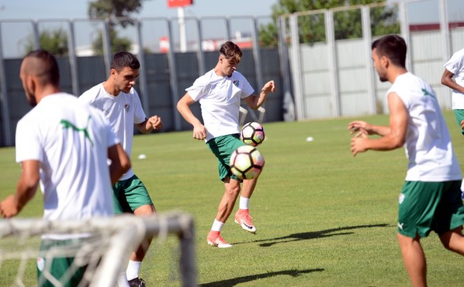 Bursaspor’da Hazırlıklar Sürüyor