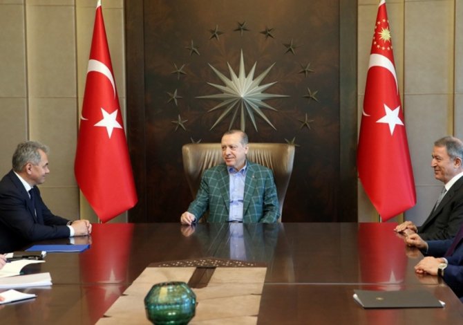 Cumhurbaşkanı Erdoğan Rusya Savunma Bakanı’nı Kabul Etti