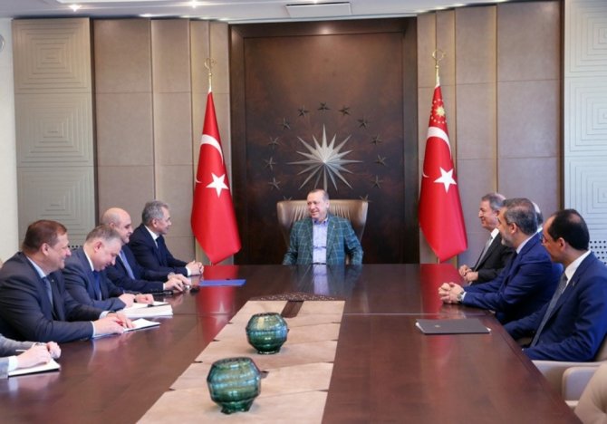 Cumhurbaşkanı Erdoğan Rusya Savunma Bakanı’nı Kabul Etti