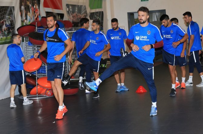 Trabzonspor Macaristan’daki İlk Antrenmanını Gerçekleştirdi